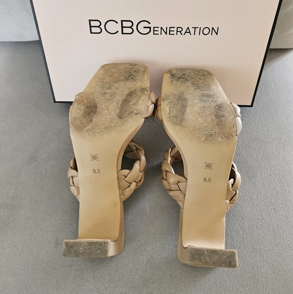 BCBGeneration tan braided sandals size 8.5 - Picture 4 of 6
